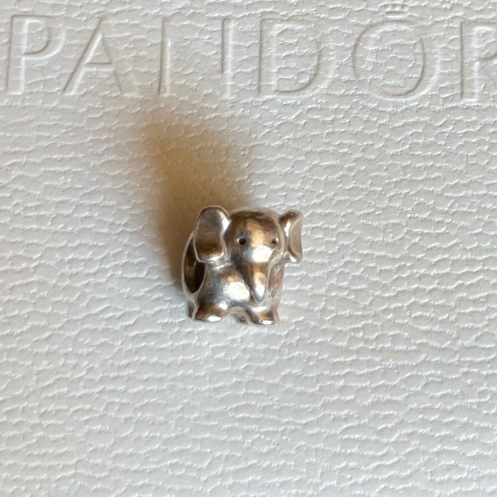 Retired PANDORA Elephant Sterling Silver Animal Charm EUC